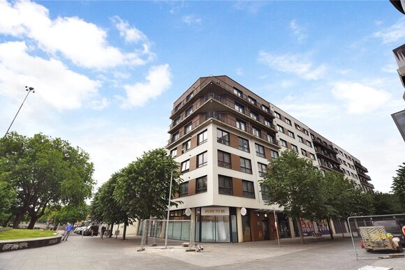 Chatham Place, Berkshire, RG1