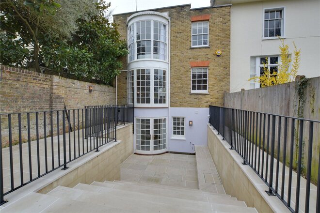 Pond Road, London, SE3
