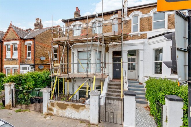 Gipsy Road, London, SE27