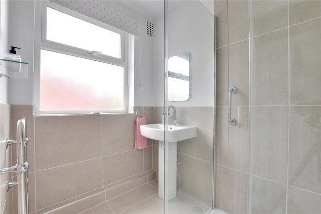 Horncastle Road, Lee, SE12