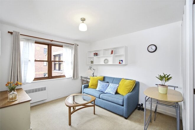 Mayfield Road, London, W12