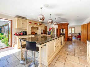 Flexford Road, Near Winchester, SO52