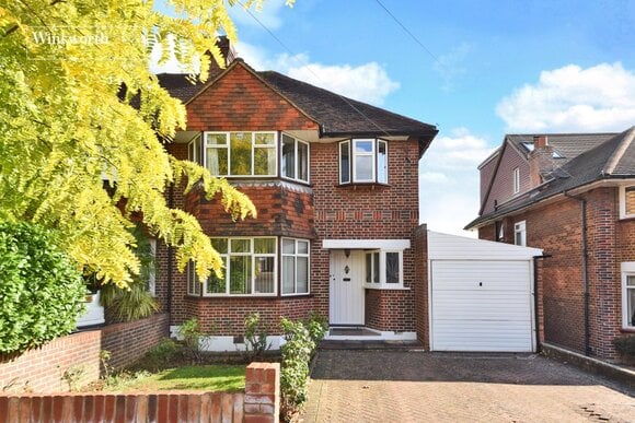 Stoneleigh Park Road, Epsom, KT19