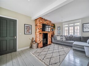 Shortfield Common Road, Farnham, GU10