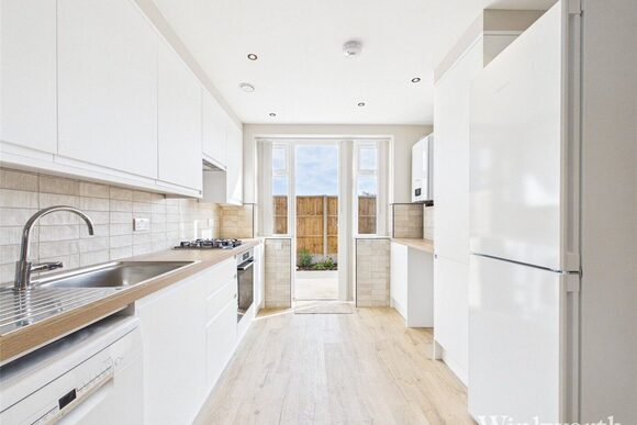 Lowfield Road, London, W3