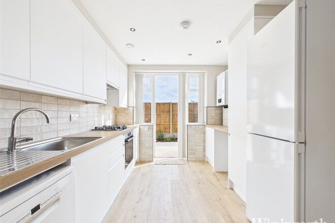 Lowfield Road, London, W3