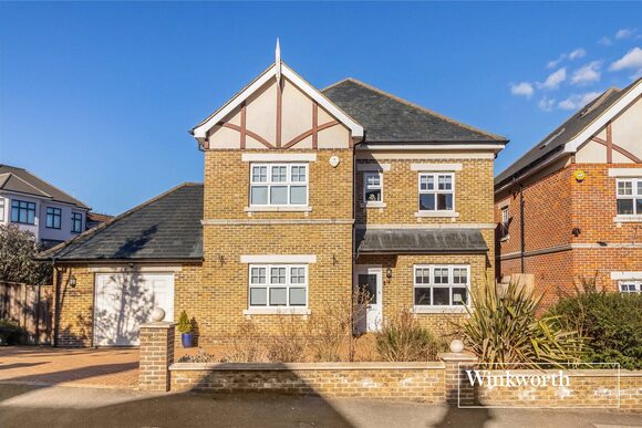 Gloucester Road, New Barnet, EN5