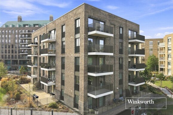 Medawar Drive, London, NW7