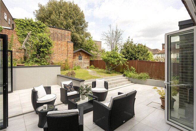 Kingsmead Road, London, SW2