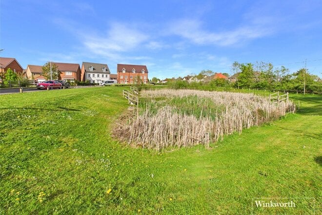 Lailey Path, Shinfield, RG2