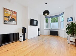 Frithville Gardens, London, W12