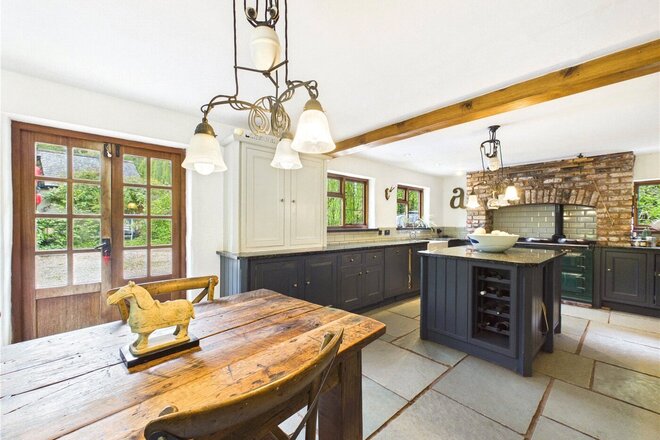 Barton Cottage, Exeter, EX2