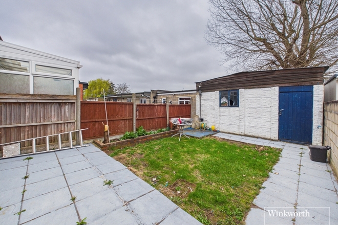 Reynolds Drive, Middelsex, HA8