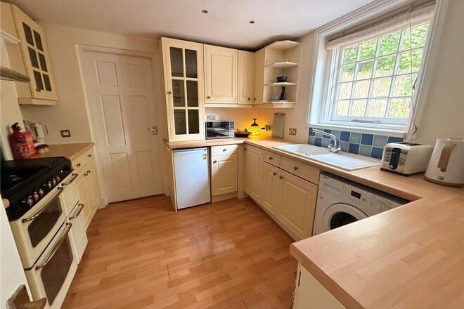 Winchester House, Romsey, SO51