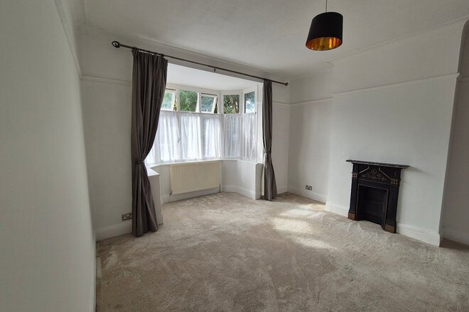 Claremont Avenue, New Malden, KT3