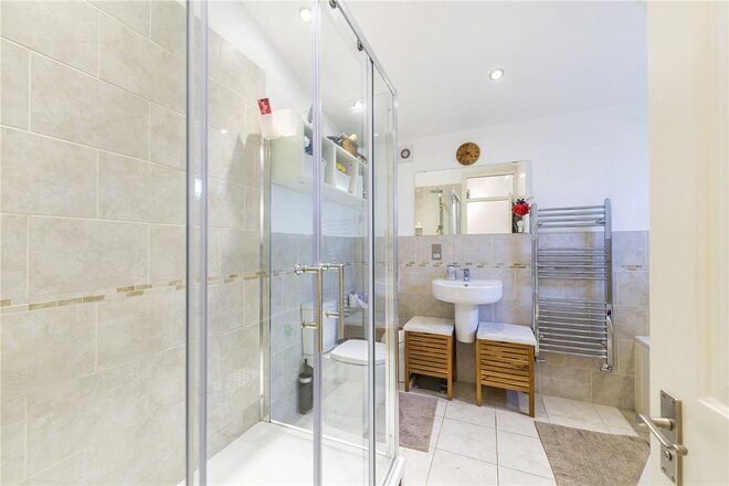 Birkbeck Hill, London, SE21