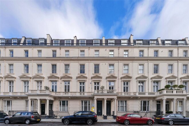 Randolph Avenue, London, W9