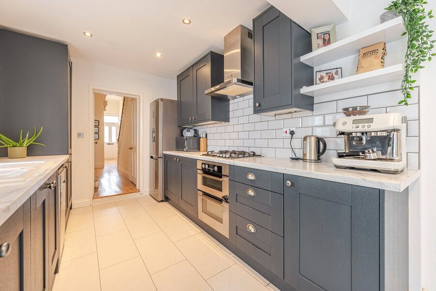 Kitchen To Front