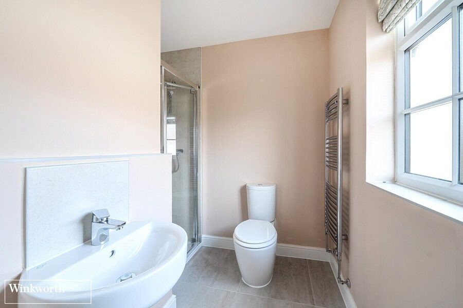 En-Suite 3