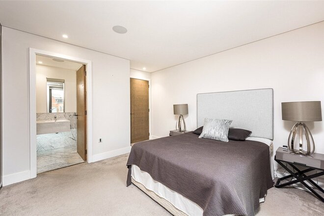 Wilfred Street, London, SW1E