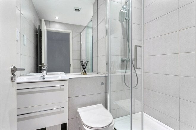 Buckler Court, London, N7