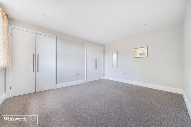 Dorchester Road, Hampshire, RG27