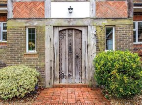 Harestock Road, Hampshire, SO22
