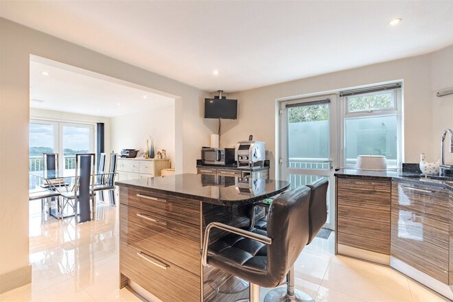 Corfe View Road, Wimborne, BH21