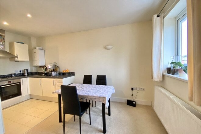 Bassetsbury Lane, High Wycombe, HP11