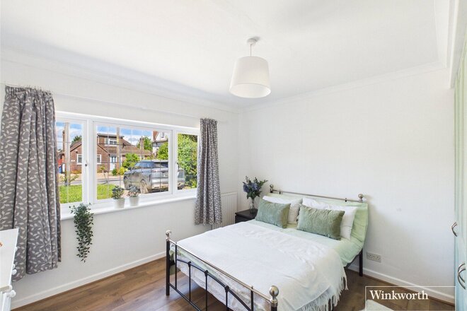 Highdown Avenue, Reading, RG4