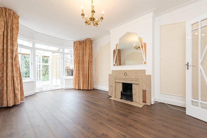 Trevelyan Gardens, London, NW10