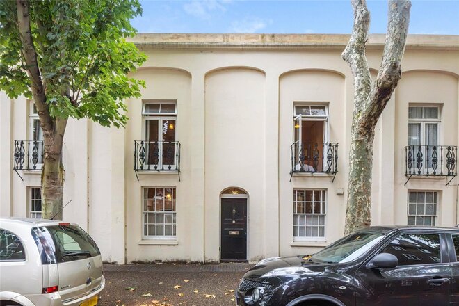 Cowley Road, London, SW9