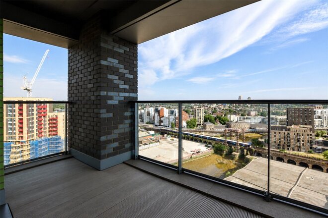 Creekside, London, SE8