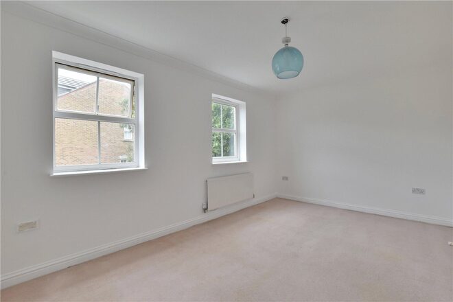 Barlow Drive, Shooters Hill, SE18