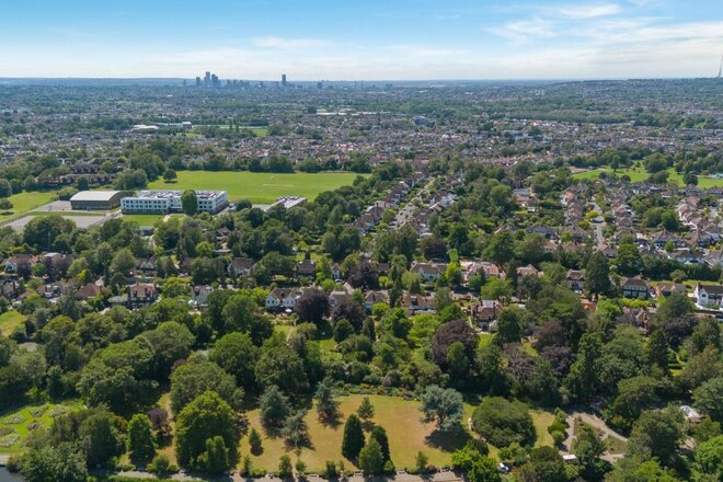 Manor Way, Beckenham, BR3
