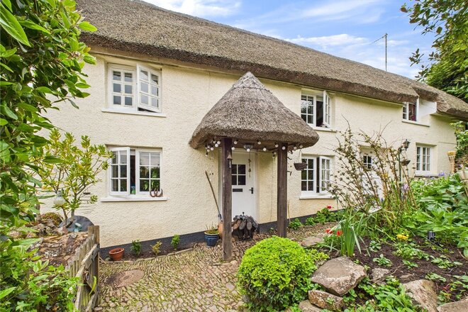 Bickleigh, Devon, EX16