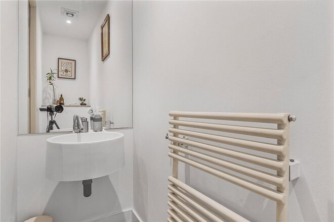 Goswell Road, London, EC1V