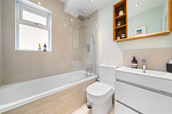 St Julians Farm Road, London, SE27