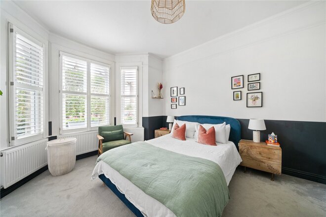 St Julians Farm Road, London, SE27