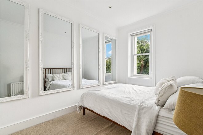 Elgin Crescent, London, W11