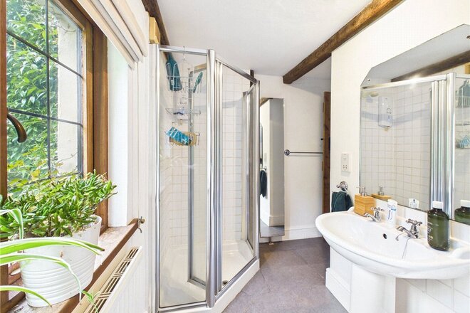 Barton Cottage, Exeter, EX2