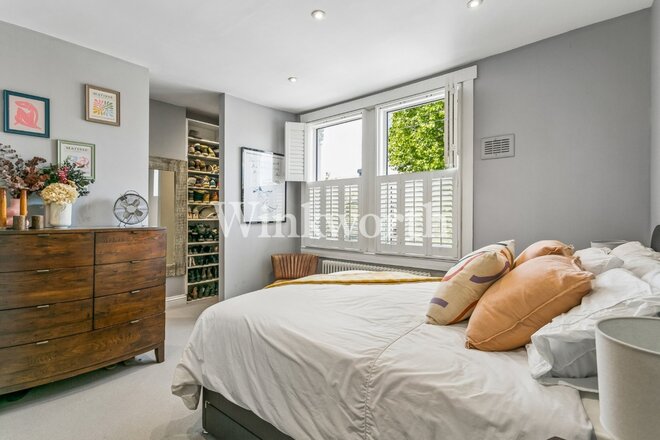 Roslyn Road, London, N15
