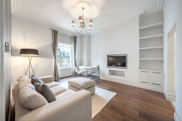 Warrington Crescent, London, W9