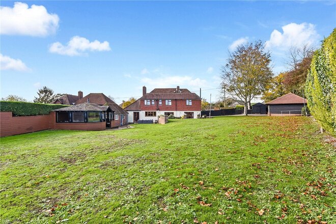 Stoke Charity Road, Winchester, SO23