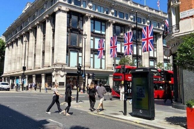 Hyde Park Square, Hyde Park, W2