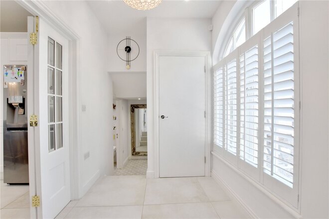 Lee Road, Blackheath, SE3