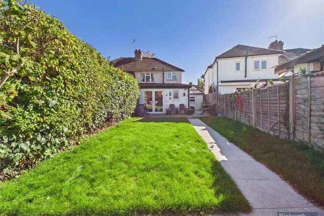 Clewer Crescent, Middlesex, HA3
