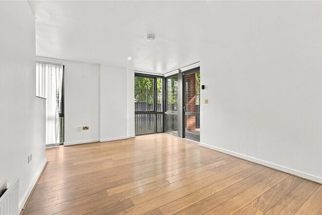 Southwold Road, London, E5