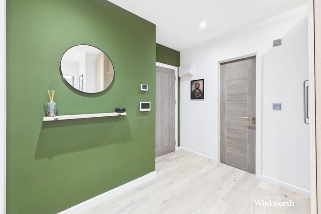Remias Road, Hendon, NW4
