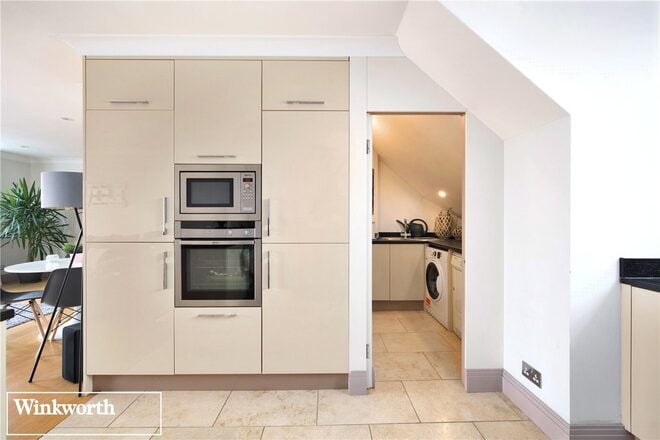 Merton Court, Brighton Marina, BN2